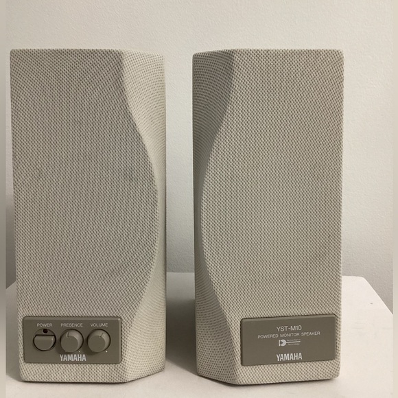 Yamaha Speakers YST-M10 Computer Speakers - Picture 1 of 6